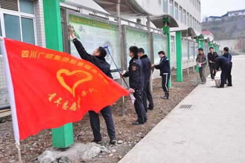 船景公司团委组织开展“学雷锋”主题活动2（钟国强）