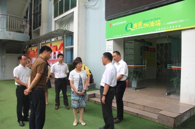 2016091915492403.jpg 加油站_副本.jpg