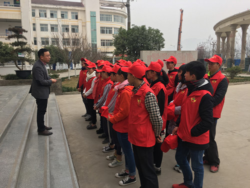 团县委书记雍松涛培训省级文明城市创建志愿者_副本.jpg
