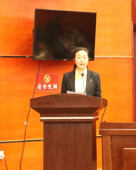 区总工会党组书记、常务副主席徐建萍.webp.jpg