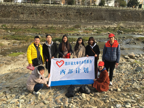 27E2D3A482EA9C98D8BF7F49984745AA_副本.jpg