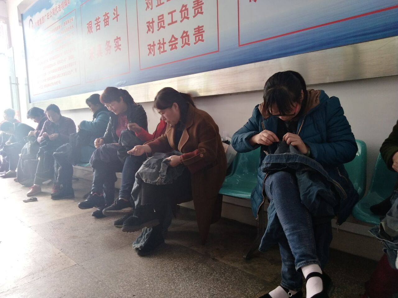 班衣1.jpg