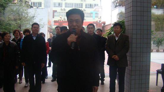 说明: C:\Documents and Settings\Administrator\桌面\20111128174027767.jpg