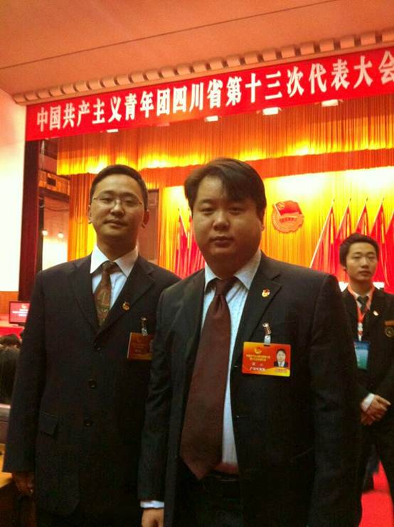 说明: C:\Users\Administrator\Desktop\Desktop\328589887_SendPhoto_20121225090617_2.jpg