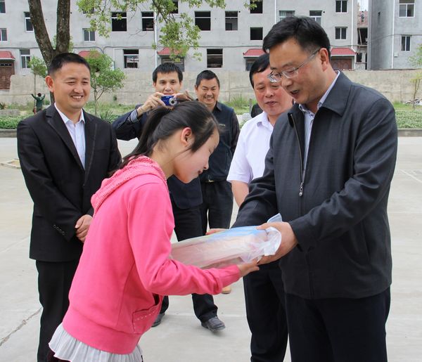 http://www.gyyb.gov.cnuploadfile/20130424/20130424164808868.jpg