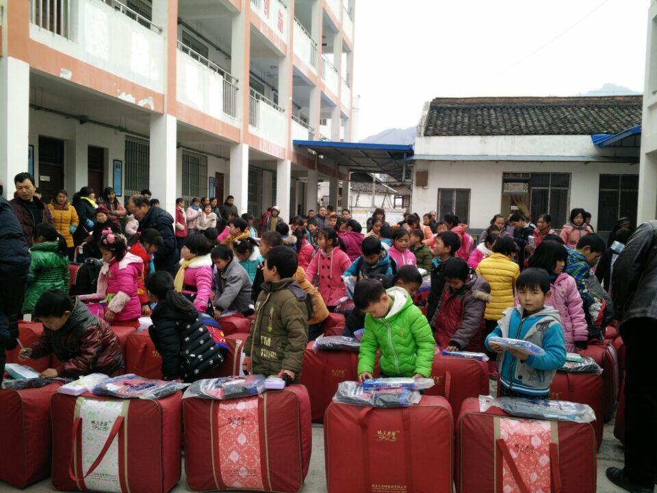 2017012210513604.jpg QQ图片20170122091425.jpg